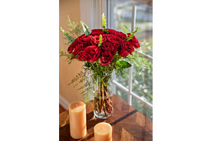 The Importance of Giving Flowers During Valentine's Day and Mother's Day: An Eco-Friendly Approach